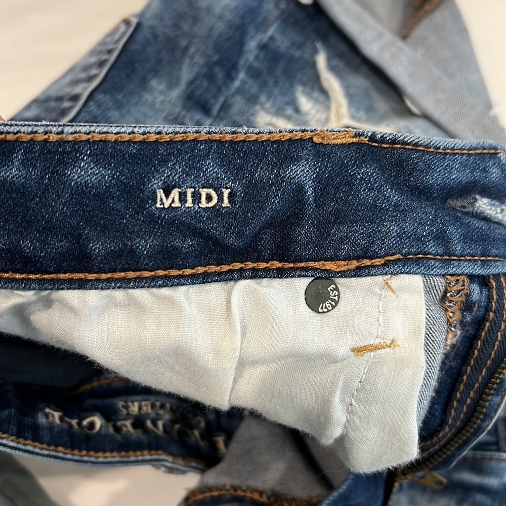 AE Jean Shorts - Picture 5 of 7